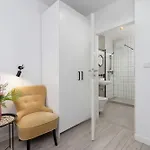 Cracow Miodowa 42 Elegant By Renters
