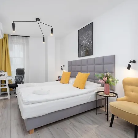 Cracow Miodowa 42 Elegant By Renters * Krasków