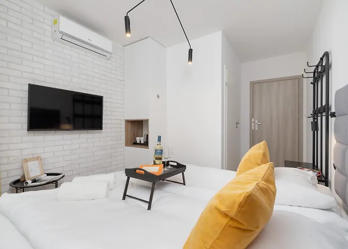 Cracow Miodowa 42 Elegant By Renters * Cracovia