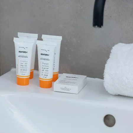 Appartamento Cracow Miodowa 42 Elegant By Renters Cracovia