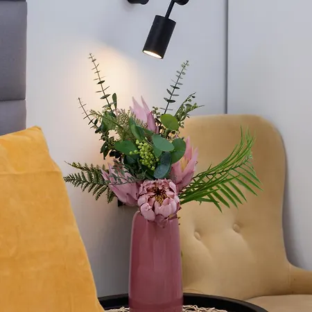 Cracow Miodowa 42 Elegant By Renters Cracovia